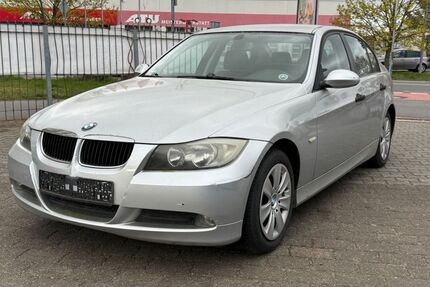 BMW 318 272.000 km 1.950 &euro; Dieburg 64807