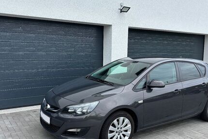 Opel Astra 106.000 km 6.200 &euro; Hösbach 63768