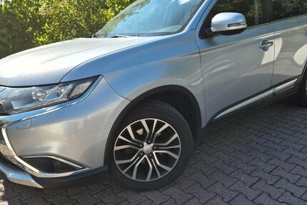 Mitsubishi Outlander 166.500 km 12.480 &euro; Linsengericht 63589