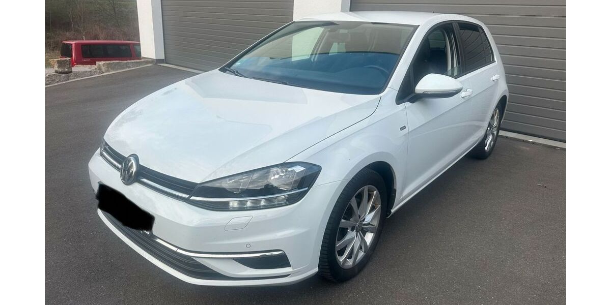 VW Golf 90.500 km 15.200 &euro; Laufach 63846