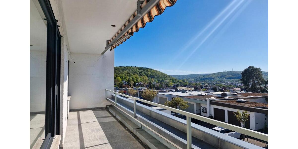 Dachgeschoßwohnung Erlenbach am Main - 3.5 Zimmer, 90 m&sup2;, 1.200&euro; | Angebot:26322552