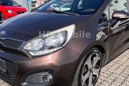 Kia Rio 232.000 km 3.950 &euro; Freigericht 63579