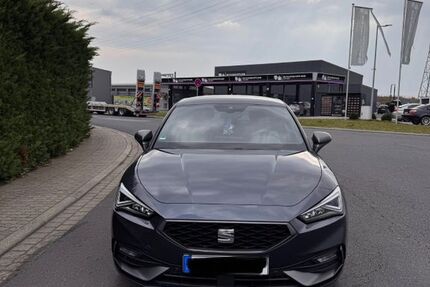 Seat Leon 41.500 km 22.450 &euro; Alzenau 63755