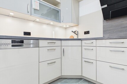 Hochwertige 2-Zimmer-Wohnung mit Balkon, moderner Einbauküche und Stellplatz in Hanau - Wohnung Hanau | Angebot:26209183