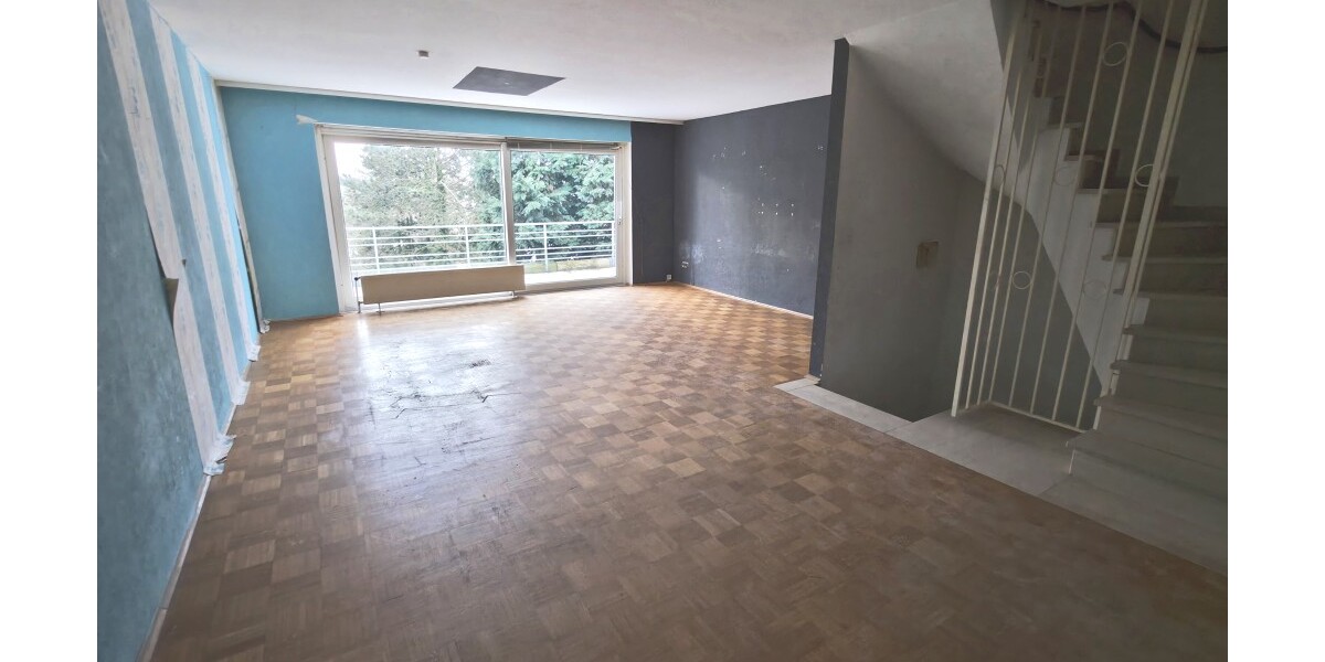 *Rohdiamant mit Potenzial! Großzügiges Reihenhaus in begehrter Wohnlage von Hanau-Steinheim* - Reihenhaus Hanau Groß-Steinheim | Angebot:24804165