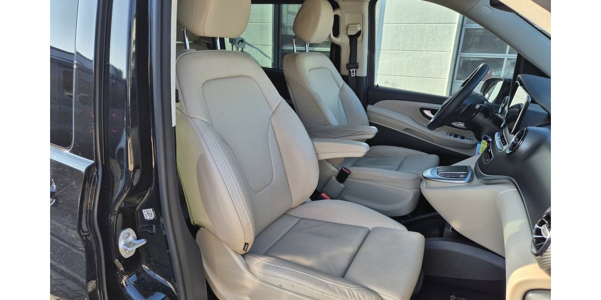 Mercedes-Benz V 300 d AVANTGARDE EDITION lang AMG Line Distronic 29.700 km 57.900 &euro; Rodgau 63110