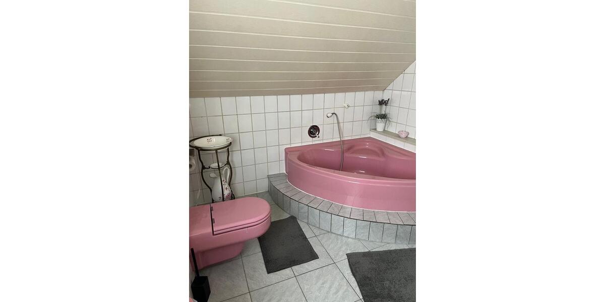 Einfamilienhaus Rodgau - 3 Zimmer, 138 m&sup2;, 375.000&euro; | Angebot:26133955