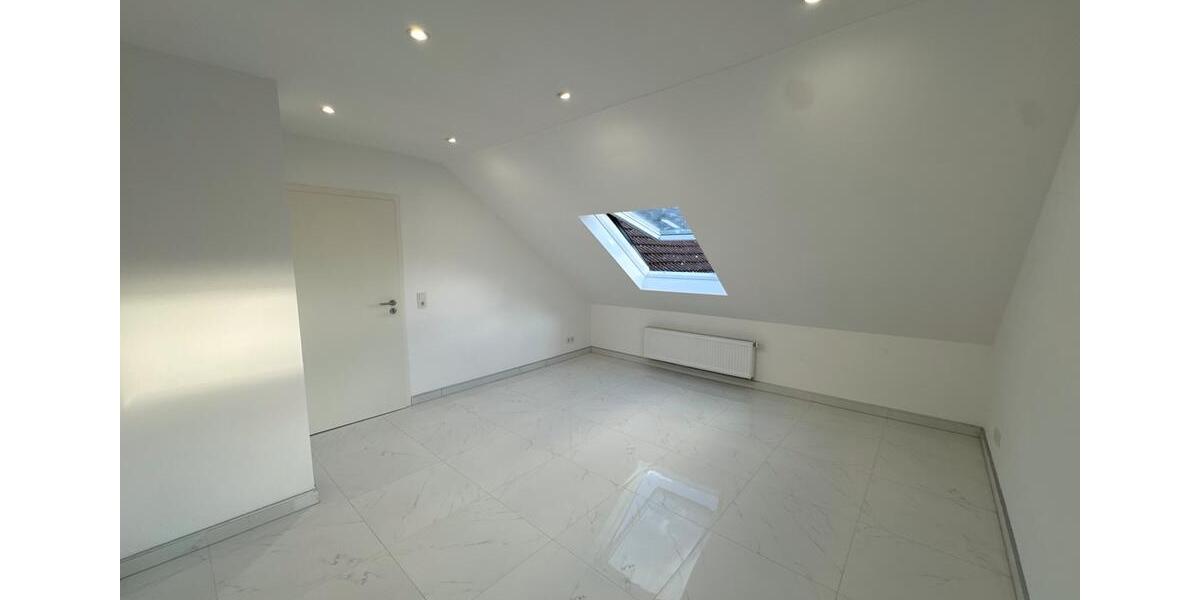 Dachgeschoßwohnung Rödermark - 2 Zimmer, 65 m&sup2;, 950&euro; | Angebot:25907769