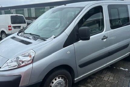 Toyota Proace (Verso) 113.418 km 11.500 &euro; Hanau 63452
