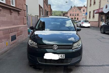 VW Touran 298.000 km 4.000 &euro; Wörth am Main 63939