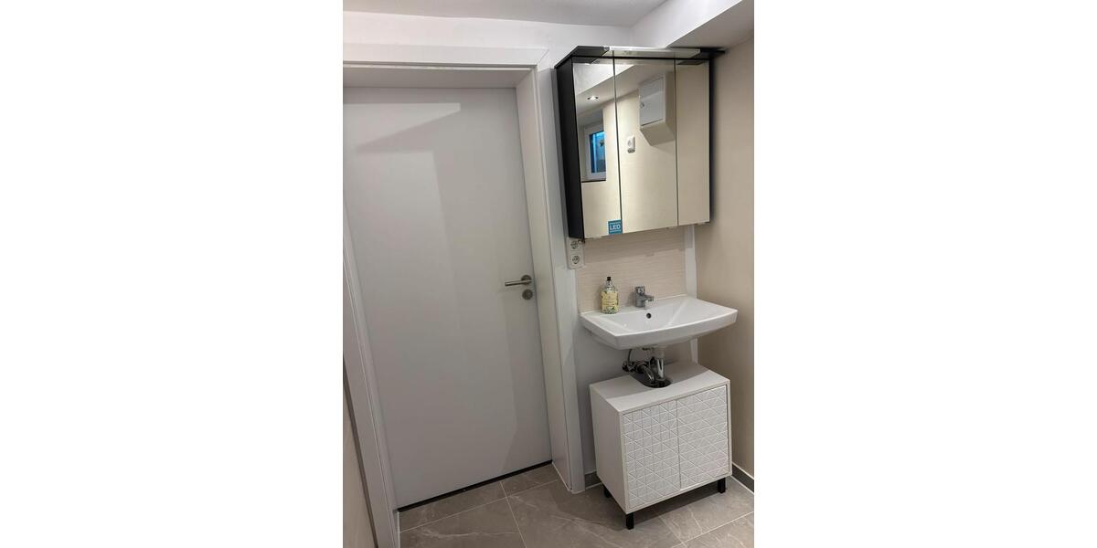 Etagenwohnung Hösbach - 1 Zimmer, 35 m&sup2;, 650&euro; | Angebot:26321414