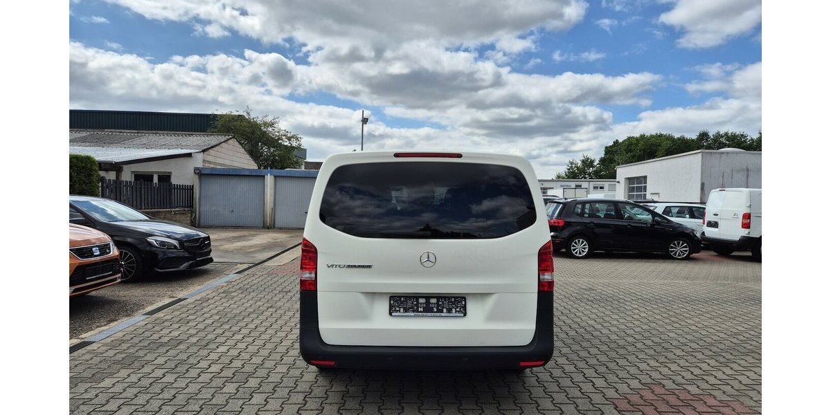 Mercedes-Benz Vito Tourer 114 CDI extralang Pro, 9 Sitzer, 2 Sch 37.038 km 27.890 &euro; Rodgau 63110