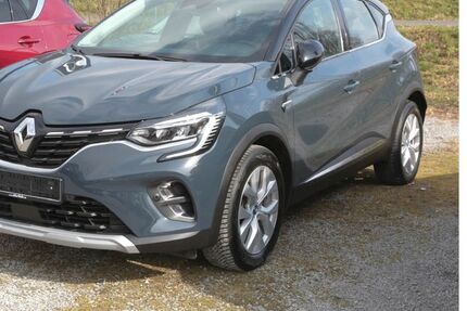 Renault Captur 37.600 km 18.180 &euro; Aschaffenburg 63741