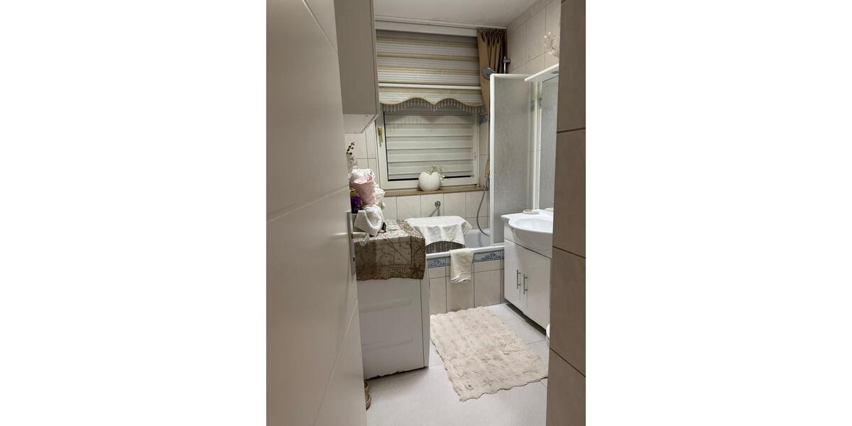 Etagenwohnung Maintal - 4 Zimmer, 81 m&sup2;, 295.000&euro; | Angebot:25219176