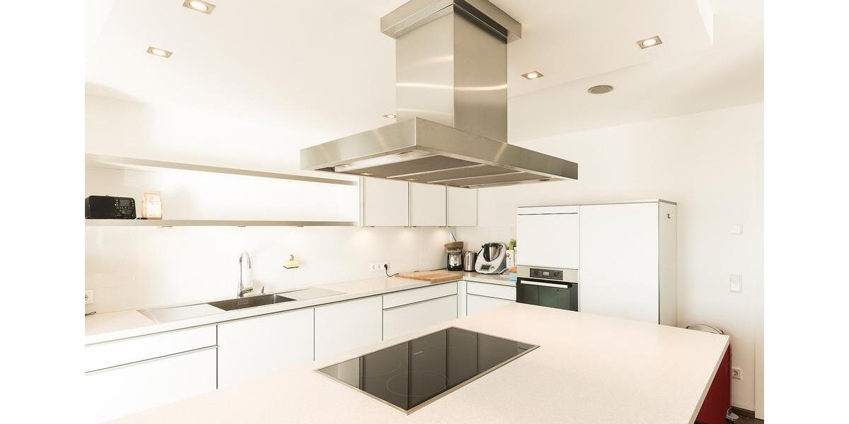 Einfamilienhaus Bürgstadt - 8 Zimmer, 326 m&sup2;, 2.750&euro; | Angebot:25751695