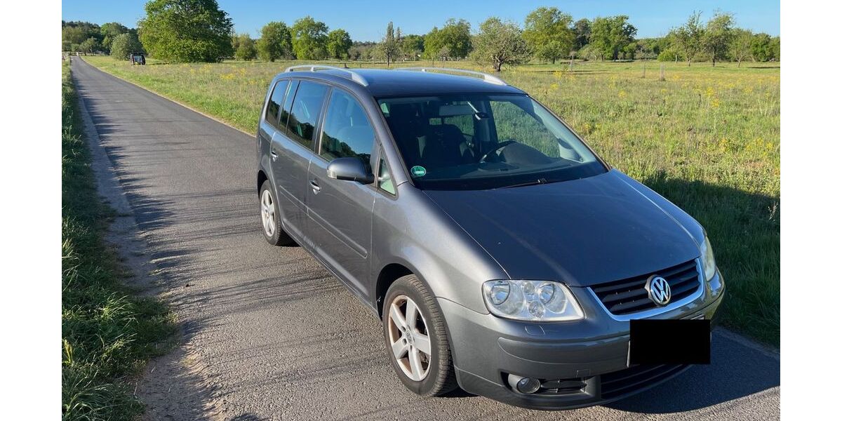 VW Touran 165.900 km 3.500 &euro; Mühlheim am Main 63165