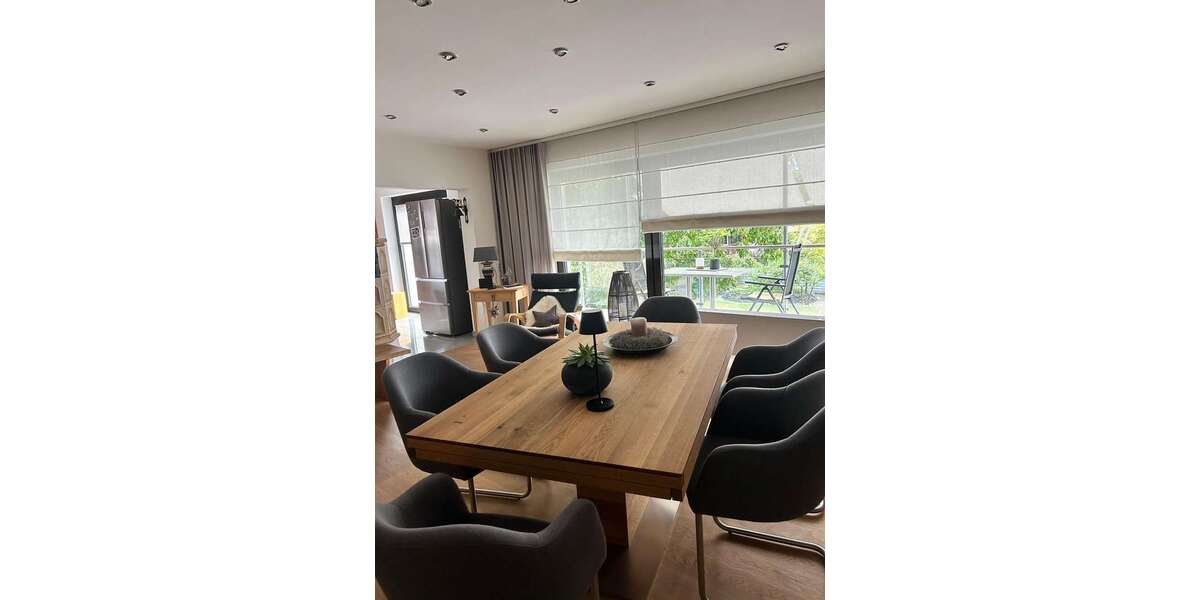 Etagenwohnung Hanau Steinheim - 3.5 Zimmer, 110 m&sup2;, 1.250&euro; | Angebot:26100216