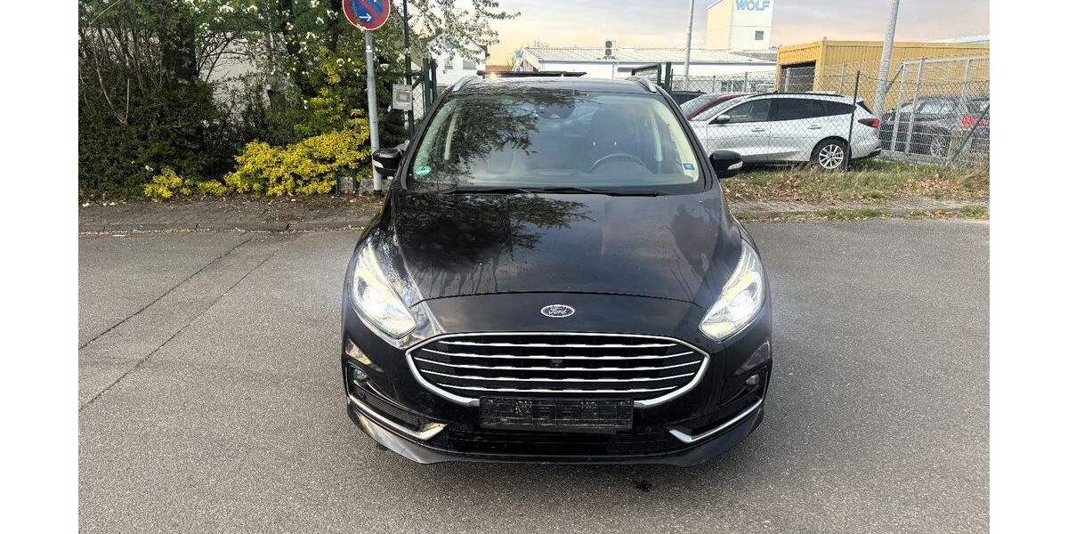 Ford S-Max 209.391 km 11.200 &euro; Obertshausen 63179