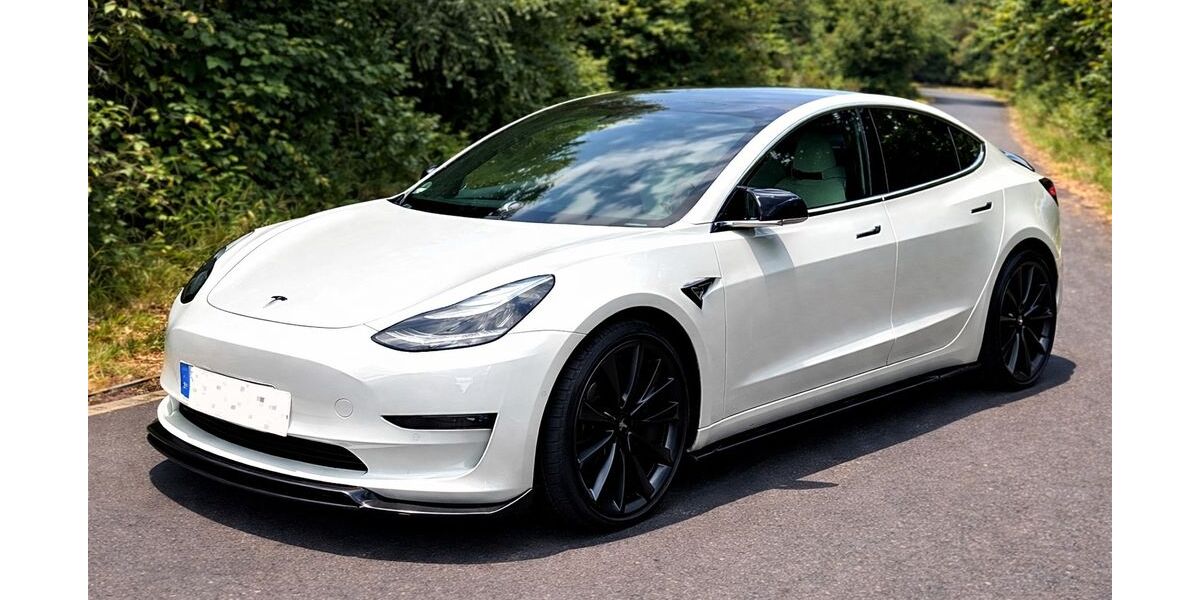 Tesla Model 3 75.000 km 29.490 &euro; Karlstein 63791