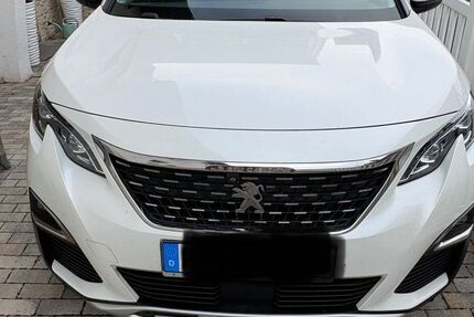 Peugeot 5008 89.000 km 16.800 &euro; Hasselroth 63594