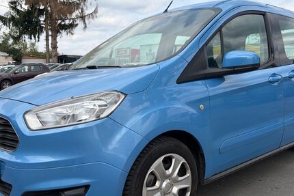 Ford Tourneo Courier 131.550 km 3.500 &euro; Dietzenbach 63128