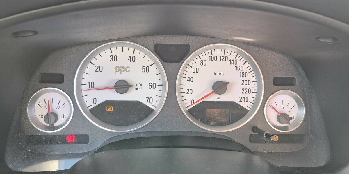 Opel Astra OPC, Navi, Xenon, PDC, Sitzheizung, Blowoff 201.700 km 3.990 &euro; Rodgau 63110