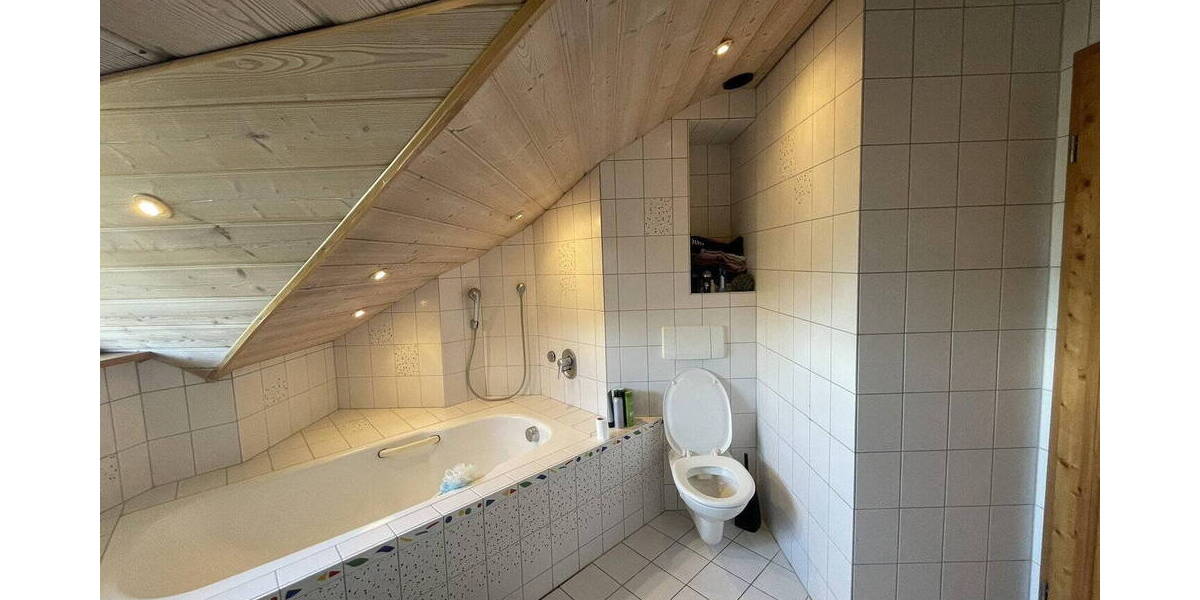 Etagenwohnung Goldbach - 2 Zimmer, 60 m&sup2;, 195.000&euro; | Angebot:26243864