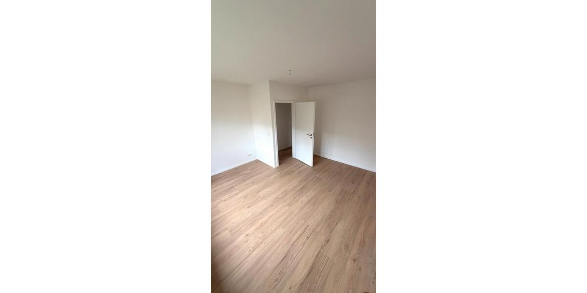 Etagenwohnung Maintal - 3.5 Zimmer, 75 m&sup2;, 1.200&euro; | Angebot:26034174