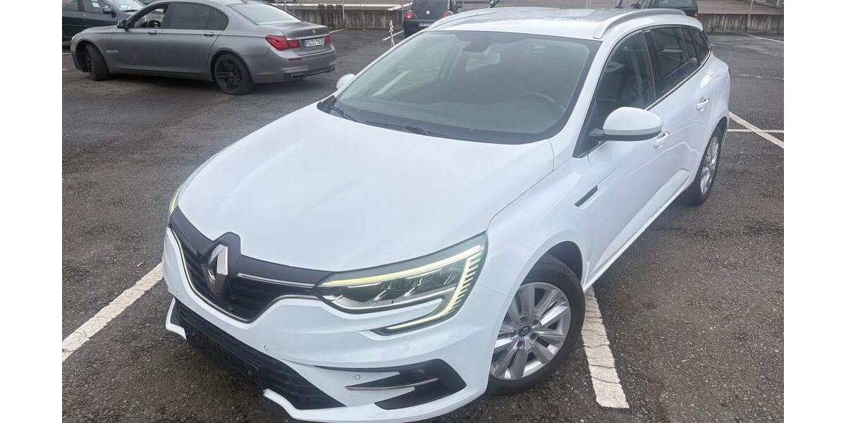 Renault Megane 148.493 km 9.499 &euro; Freudenberg 97896