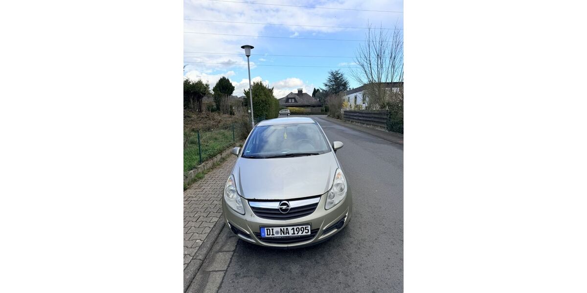 Opel Corsa 131.000 km 2.299 &euro; Reinheim 64354
