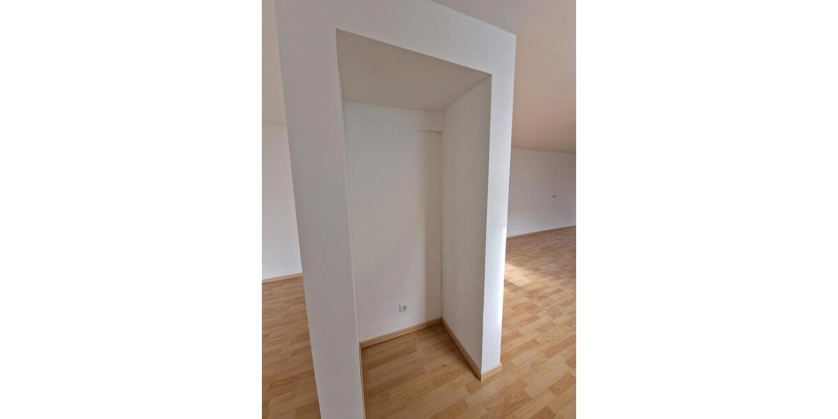 Maisonettenwohnung Geiselbach - 3 Zimmer, 80 m&sup2;, 820&euro; | Angebot:26606052