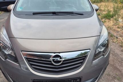 Opel Meriva 185.213 km 4.250 &euro; Dietzenbach 63128