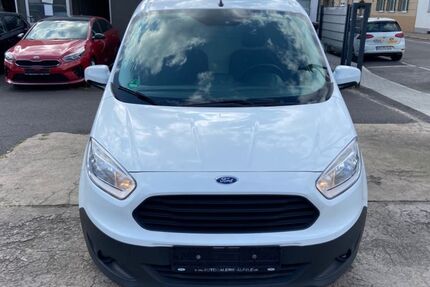 Ford Transit Courier 131.000 km 8.990 &euro; Hanau 63450