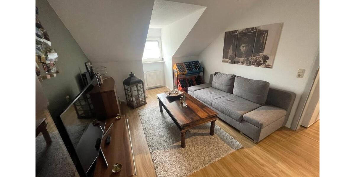 Dachgeschoßwohnung Großwallstadt - 4 Zimmer, 75 m&sup2;, 285.000&euro; | Angebot:27189798