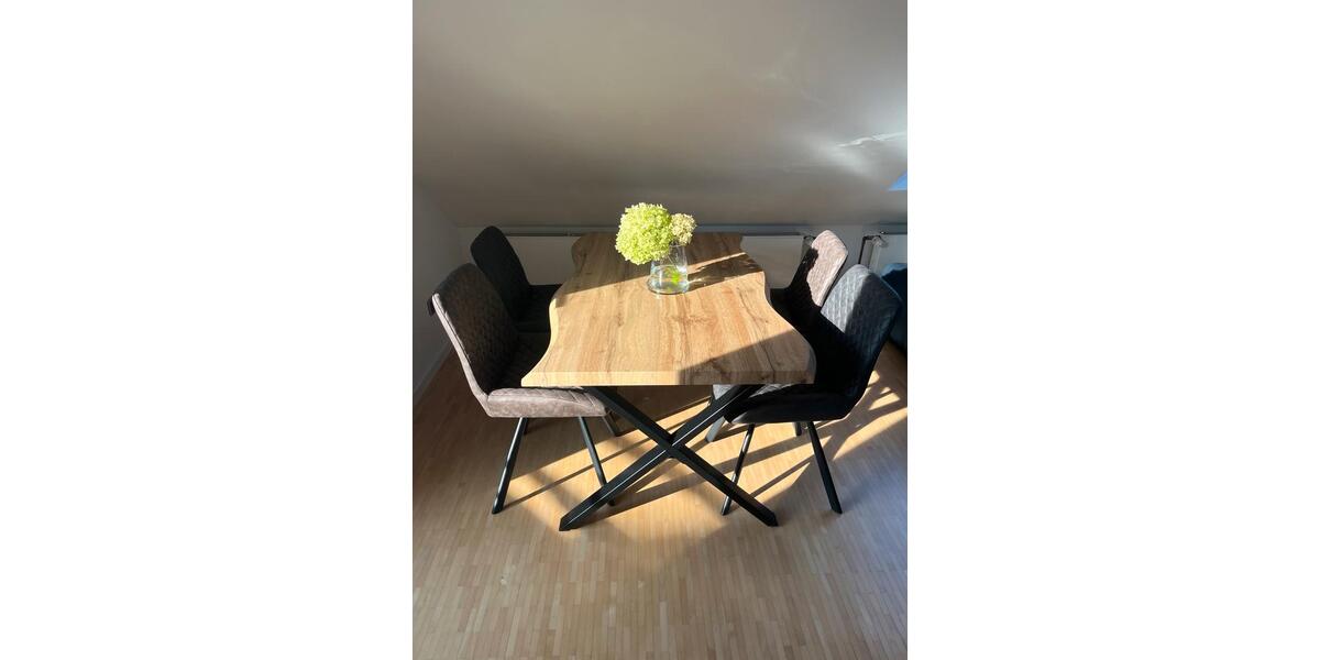 Dachgeschoßwohnung Obernburg am Main - 2 Zimmer, 65 m&sup2;, 1.350&euro; | Angebot:25181726