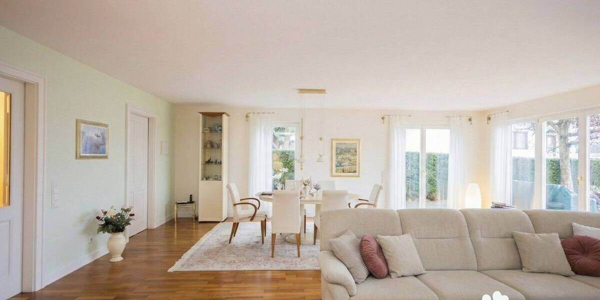 Doppelhaushälfte Haibach - 4 Zimmer, 155 m&sup2;, 720.000&euro; | Angebot:26106375