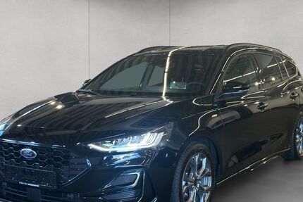 Ford Focus 24.460 km 23.450 &euro; Hanau 63452