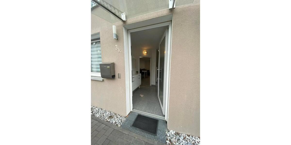Reihenhaus Hanau Lamboy - 3 Zimmer, 81 m&sup2;, 380.000&euro; | Angebot:27189804