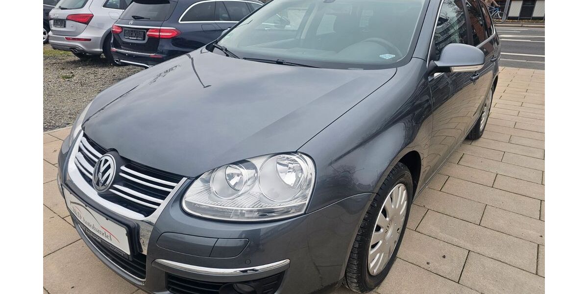 VW Golf 92.000 km 8.950 &euro; Aschaffenburg 63741