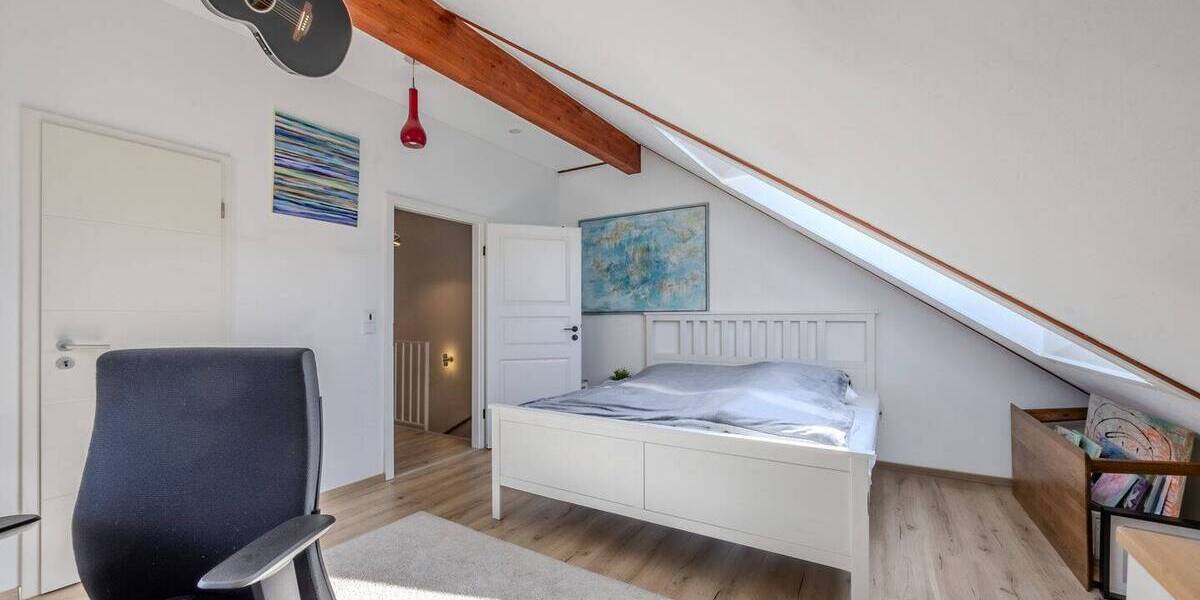 Reihenendhaus Maintal Dörnigheim - 5 Zimmer, 142 m&sup2;, 699.000&euro; | Angebot:26043641
