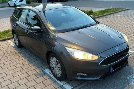Ford Focus 220.000 km 7.200 &euro; Rodgau 69221