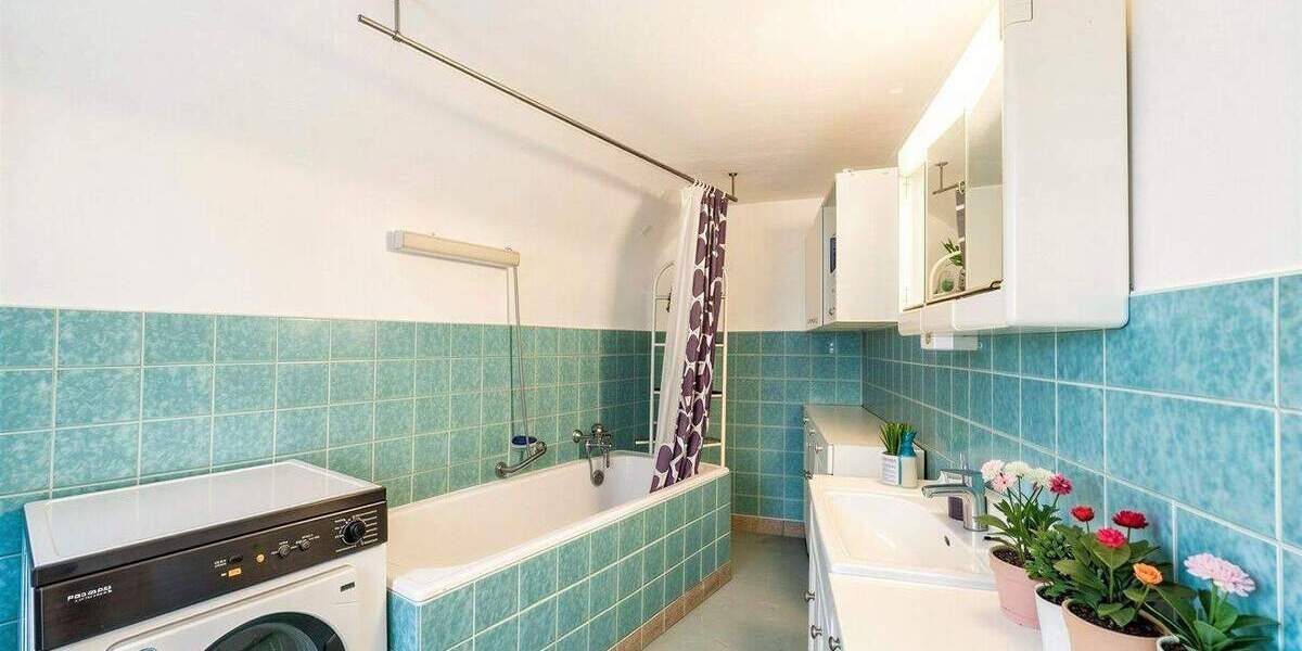 Mehrfamilienhaus, Wohnhaus Leidersbach Roßbach - 7 Zimmer, 213 m&sup2;, 329.000&euro; | Angebot:25675060