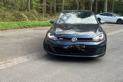 VW Golf 30.000 km 14.000 &euro; Goldbach 63773