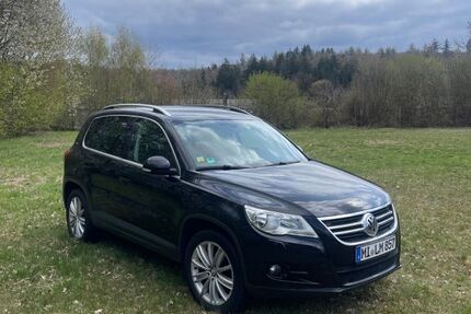 VW Tiguan 186.000 km 5.900 &euro; Weibersbrunn 63879