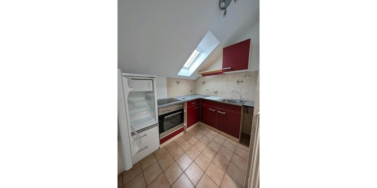 Dachgeschoßwohnung Babenhausen - 2 Zimmer, 56 m&sup2;, 860&euro; | Angebot:26038483