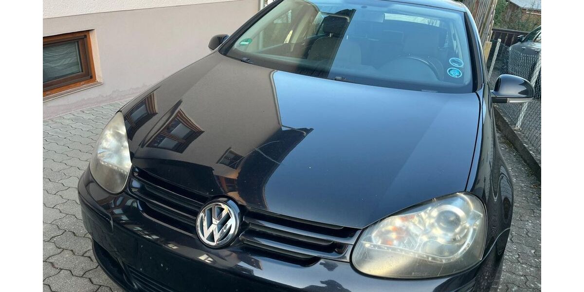 VW Golf 119.331 km 3.500 &euro; Hösbach 63768