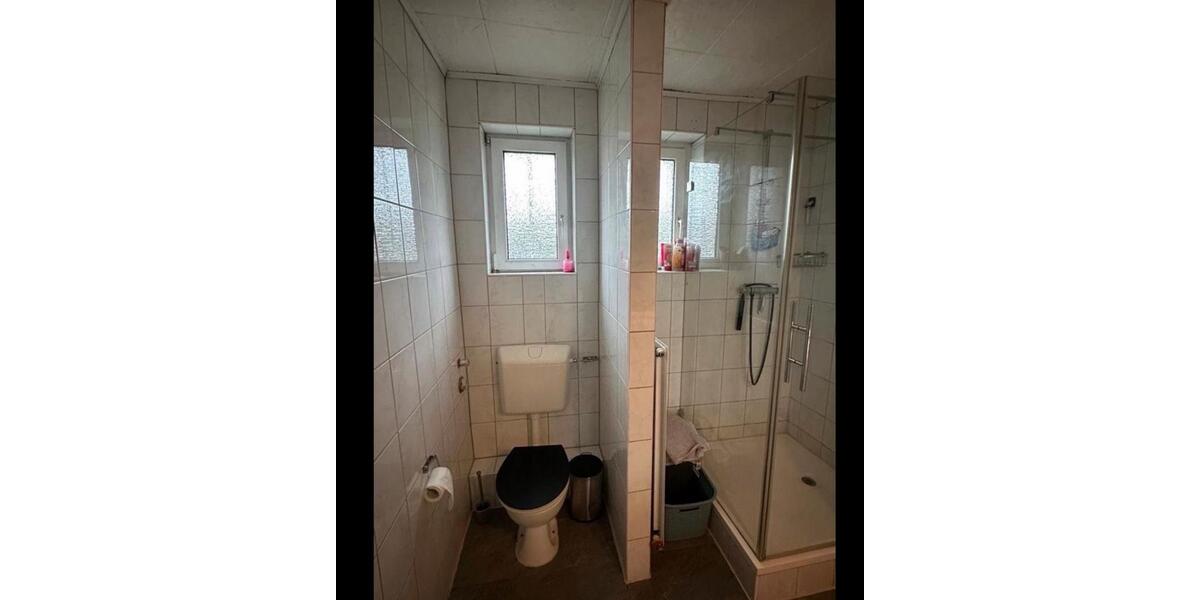 Erdgeschoßwohnung Hanau - 3 Zimmer, 70 m&sup2;, 180.000&euro; | Angebot:27022812