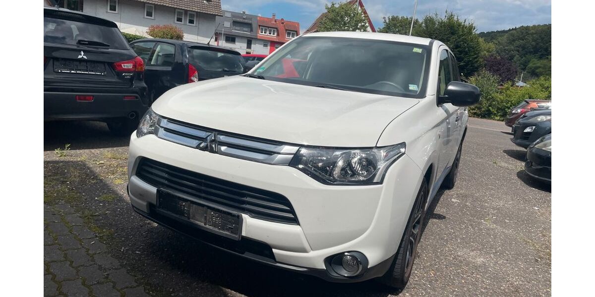 Mitsubishi Outlander 150.000 km 8.700 &euro; Leidersbach/Volkersbrunn 63849