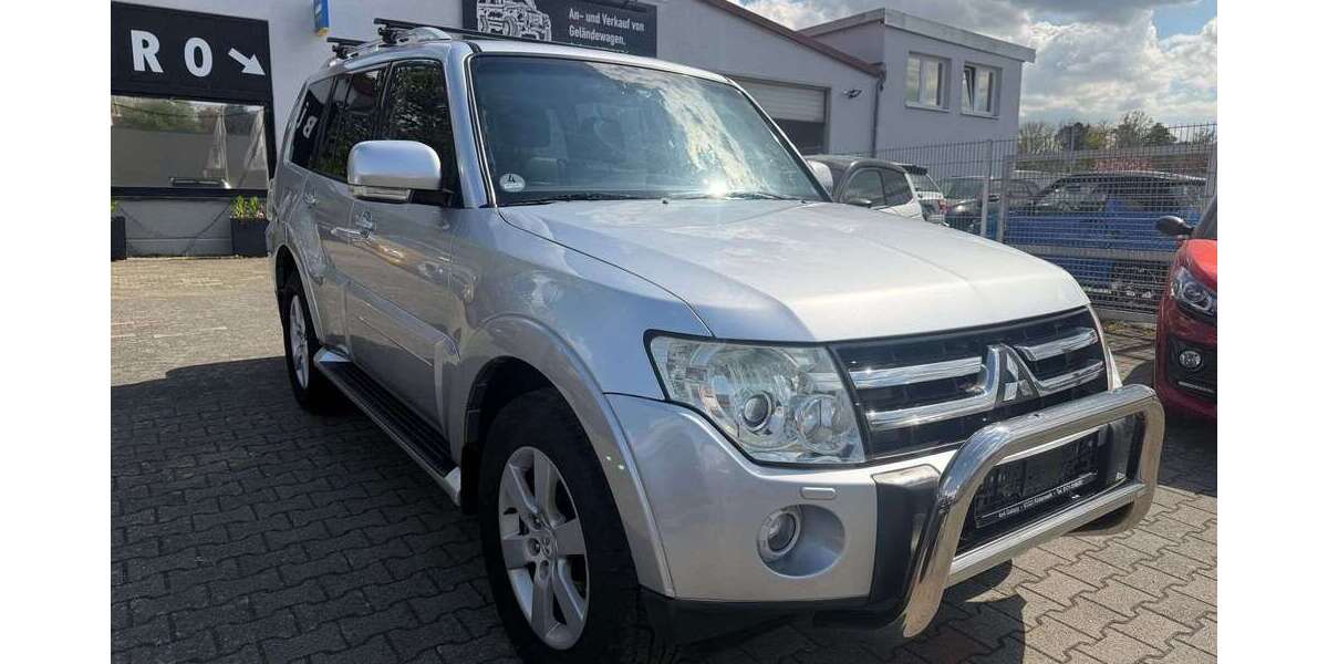 Mitsubishi Pajero 231.378 km 14.758 &euro; Rödermark 63322