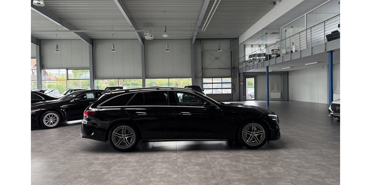 Mercedes-Benz E 220 T d AMG DISTRONIC-WINTER-360-DIGITAL LIGHT 6.216 km 50.959 &euro; Groß-Umstadt 64823